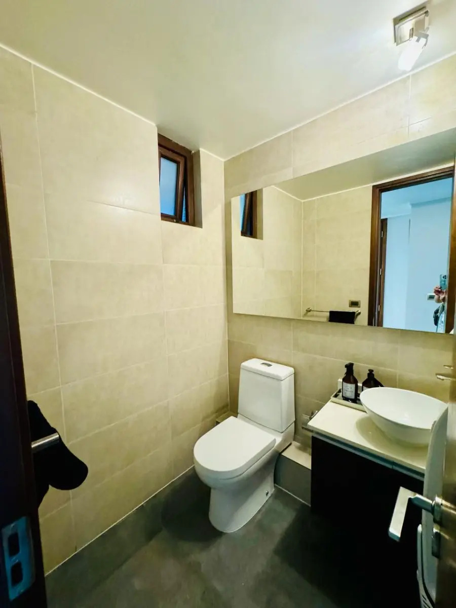 Venta Casa NO 3D 3B 2E 1B La Dehesa - Lo Barnechea