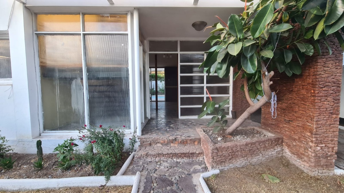 Arriendo Casa NO 3D en suite 3B 2E 1B Troncos Viejos - La Reina