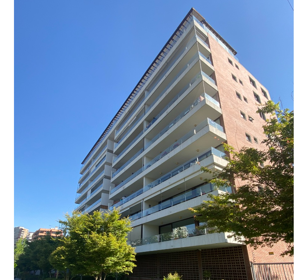 Venta Departamento NO 2D en suite Walk-in cl&oacute;set 2B 1E 1B Metro Escuela Militar - Las Condes