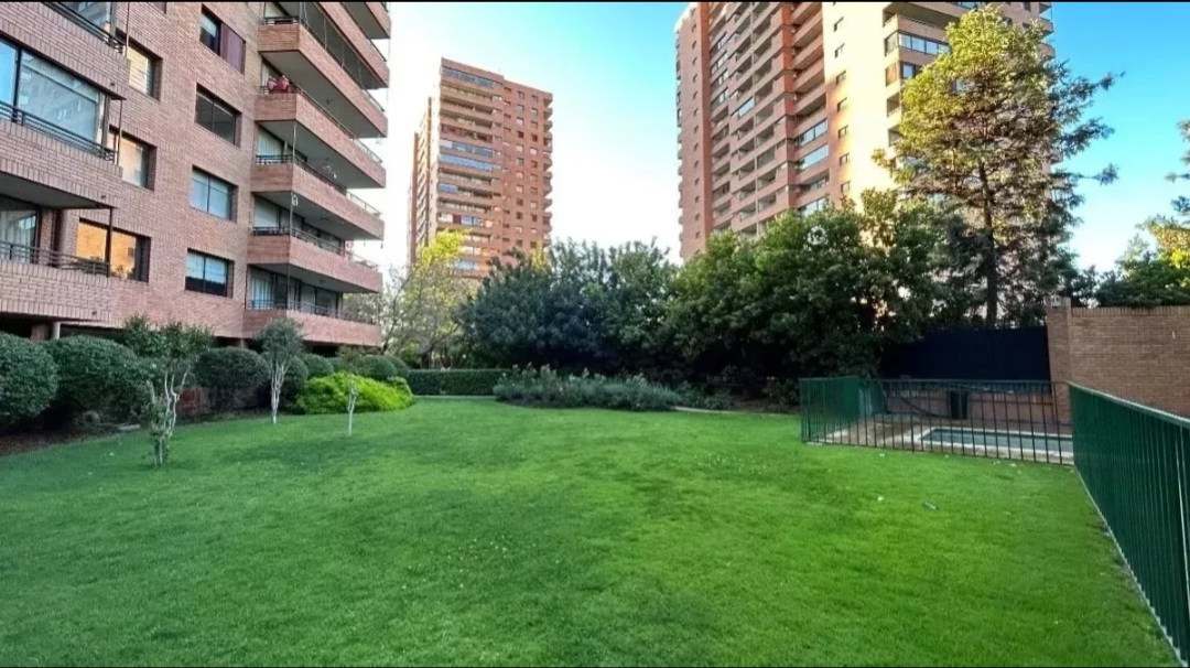 Arriendo Departamento 3D 2B 1E 1B Rotonda Atenas - Las Condes