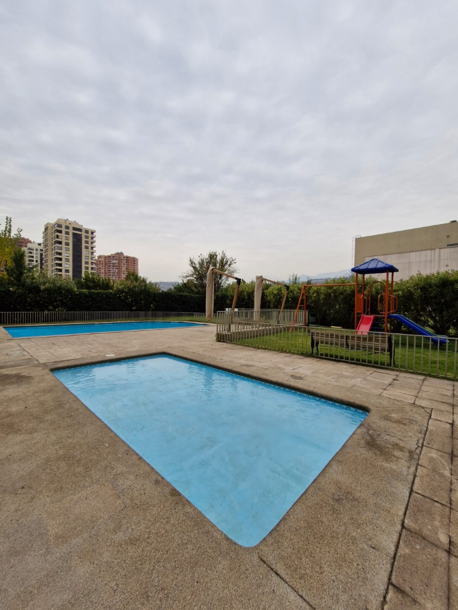 Arriendo Departamento NP 4D Walk-in cl&oacute;set 3B 1E 1B Col&oacute;n Oriente - Vital Apoquindo - Las Condes
