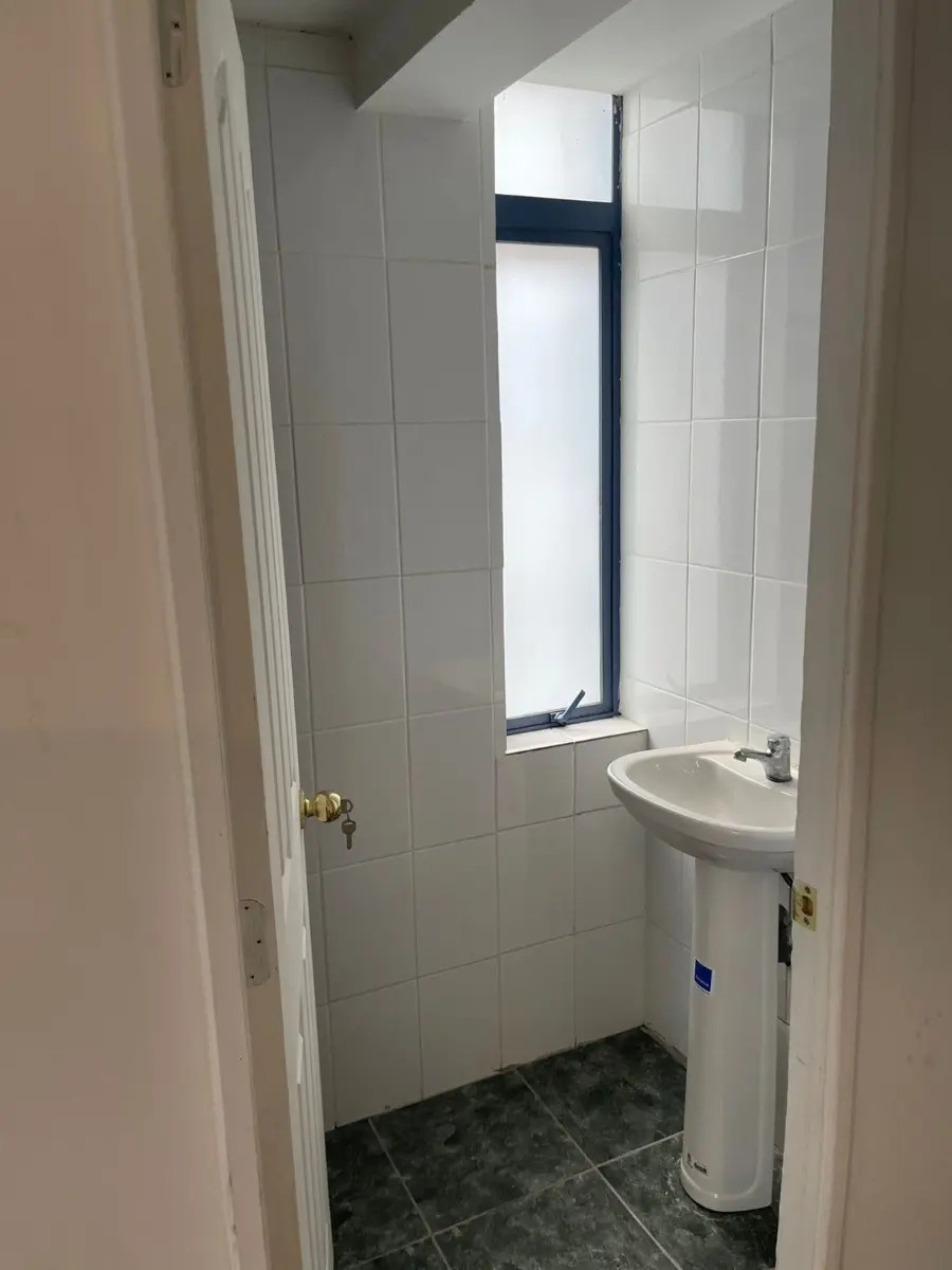 Venta Oficina 2B Los Leones - Providencia