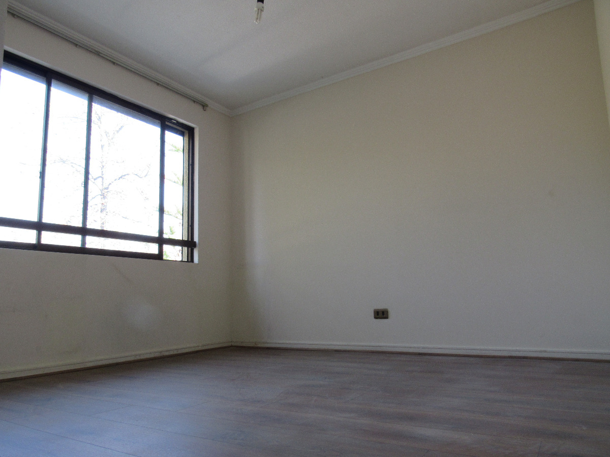 Arriendo Casa 4D San Carlos de Apoquindo - Las Condes