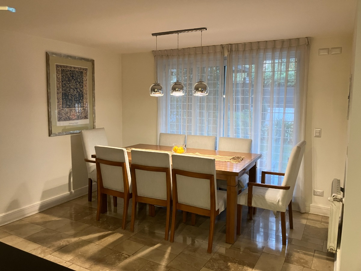 Venta Casa 4D en suite 3B 2E Alto Las Condes - Las Condes