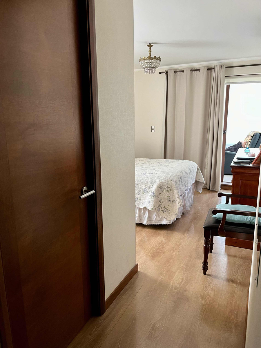 Venta Departamento 3D 2B 1E Campus Oriente - Providencia