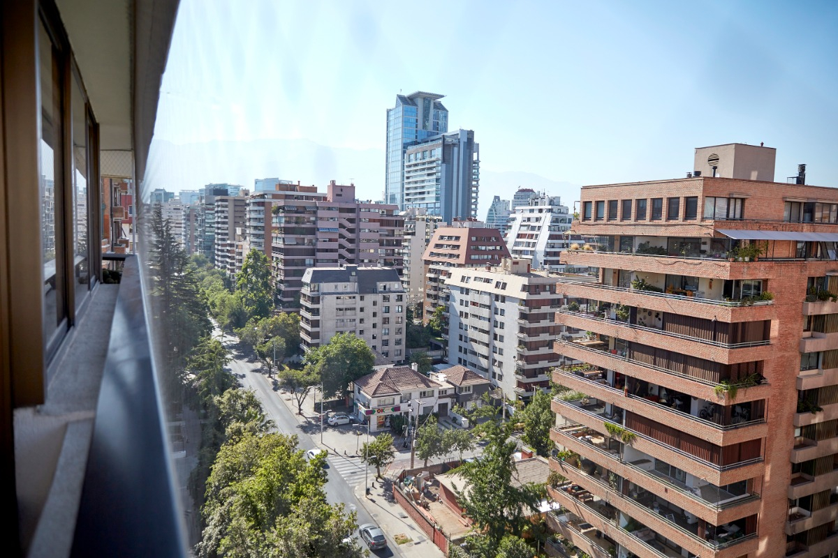 Venta Departamento NO 3D 4B 2E 1B Barrio El Golf - Las Condes