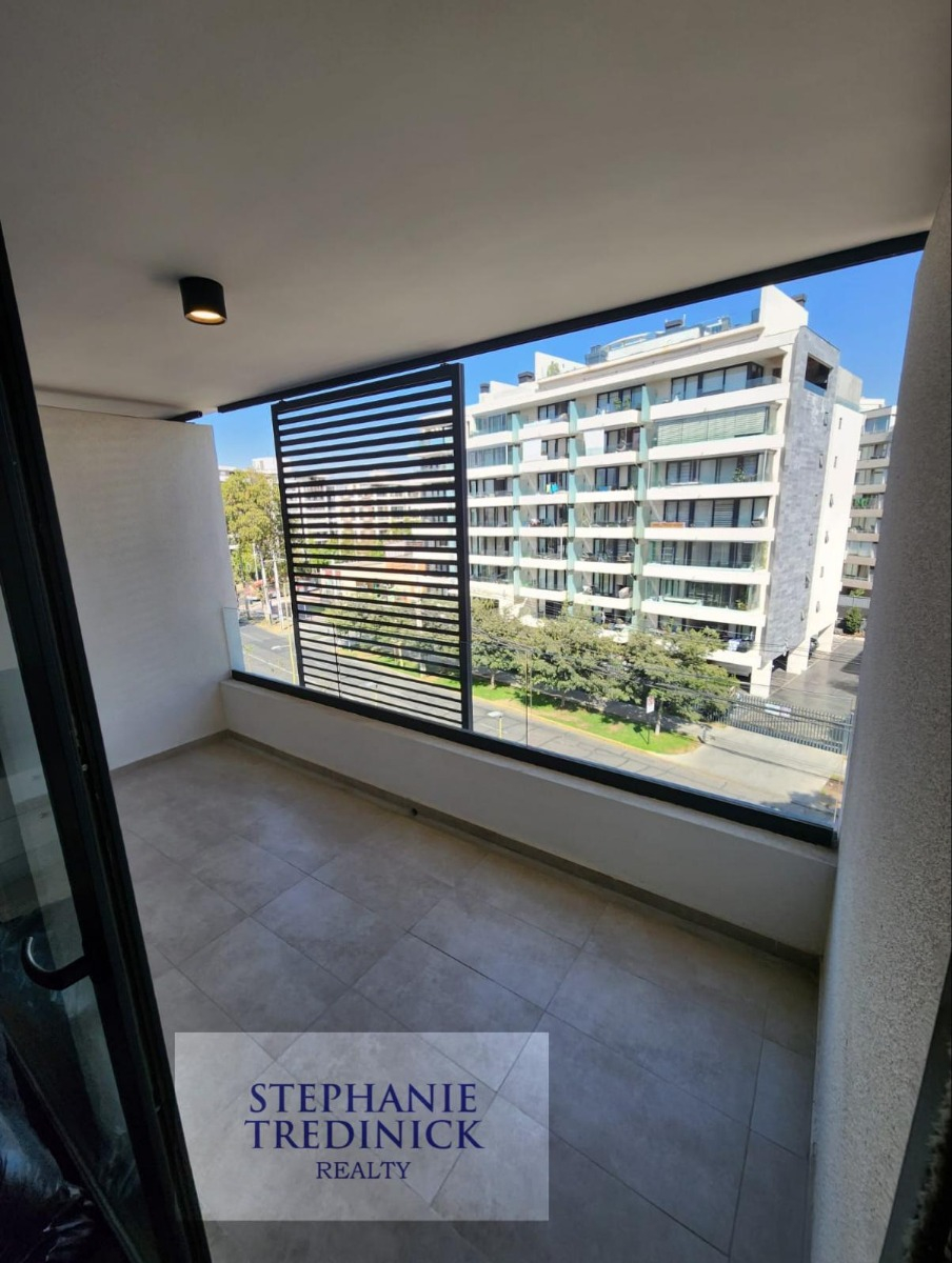Arriendo Departamento N 1B 1E 1B Metro Hernando de Magallanes - Las Condes