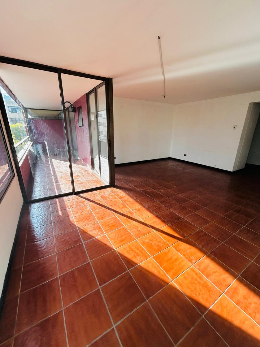 Arriendo Departamento NOSP 4D en suite Walk-in cl&oacute;set 3B 1E 1B Los Leones - Providencia