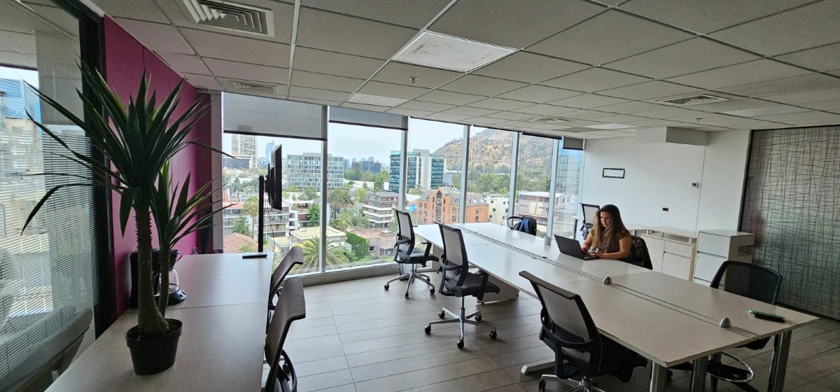 Arriendo Oficina 2B 3E 1B Pedro de Valdivia - Providencia