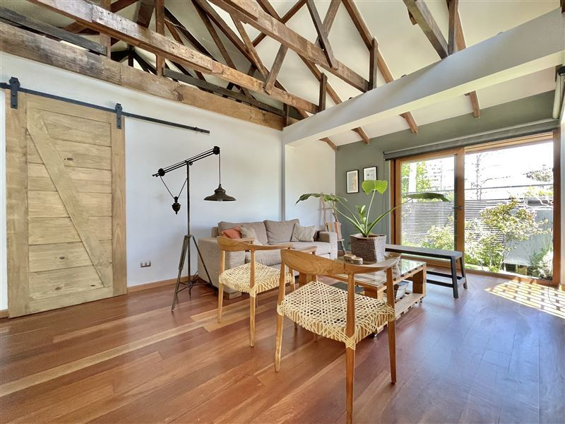 Venta Casa Sur-Oriente 2D 2B 1E Juan XXIII - Vitacura