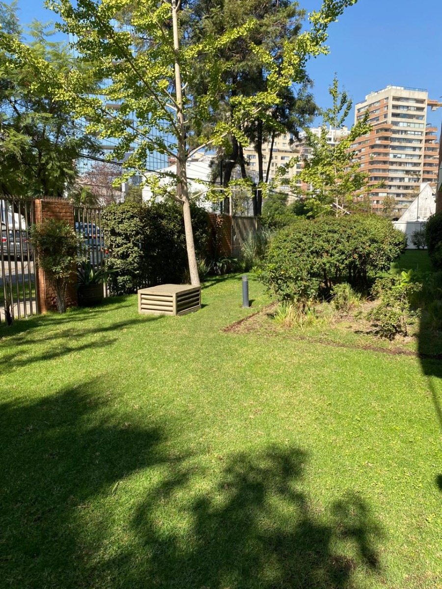 Venta Departamento SO 2D en suite 2B 2E 1B Parque Bicentenario - Vitacura