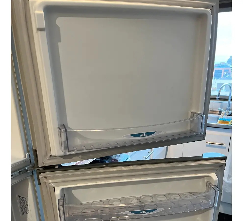 Arriendo Departamento P 2D 2B 1E 1B Metro Escuela Militar - Las Condes