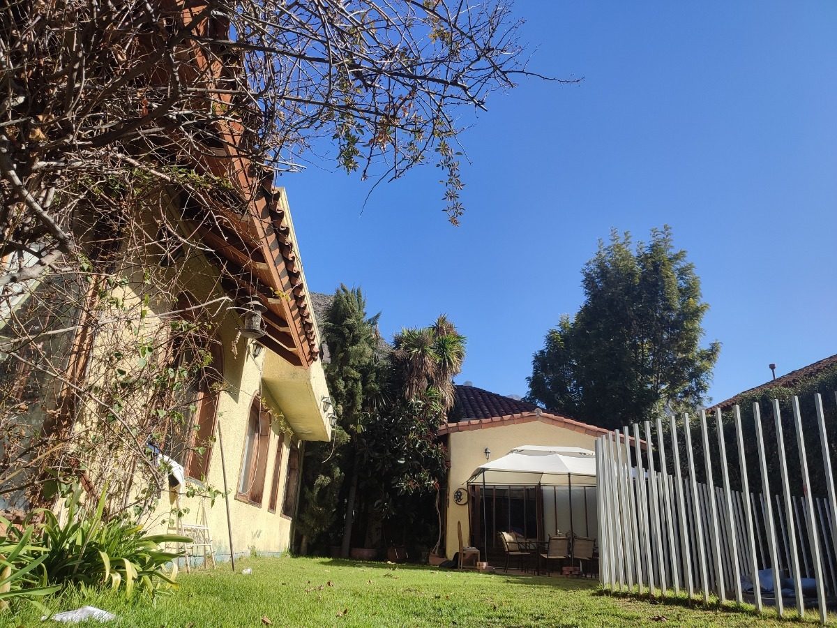 Venta Casa NOSP 6D en suite Walk-in cl&oacute;set 4B 5E 2B Los Trapenses - Lo Barnechea