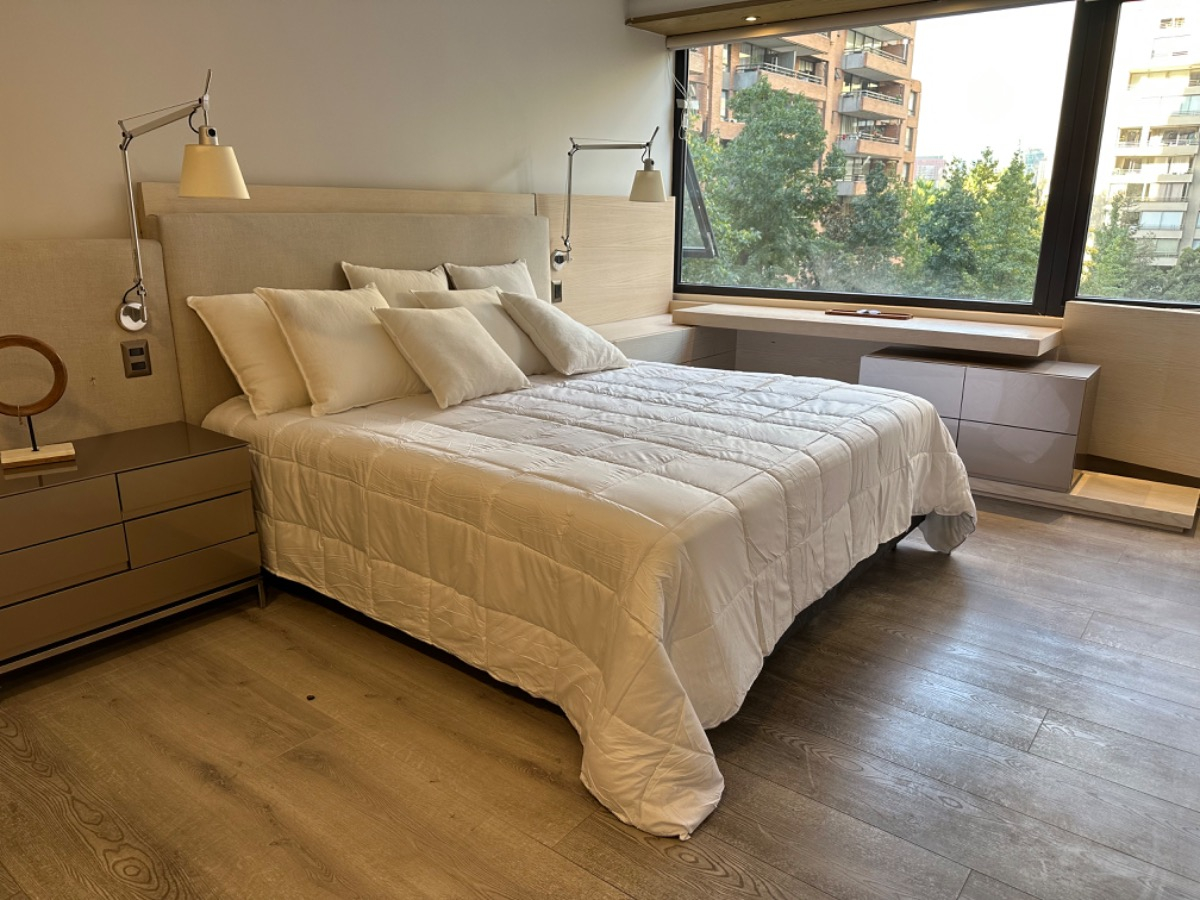 Departamento NO 3D en suite 3B 2E 1B Metro Escuela Militar - Las Condes