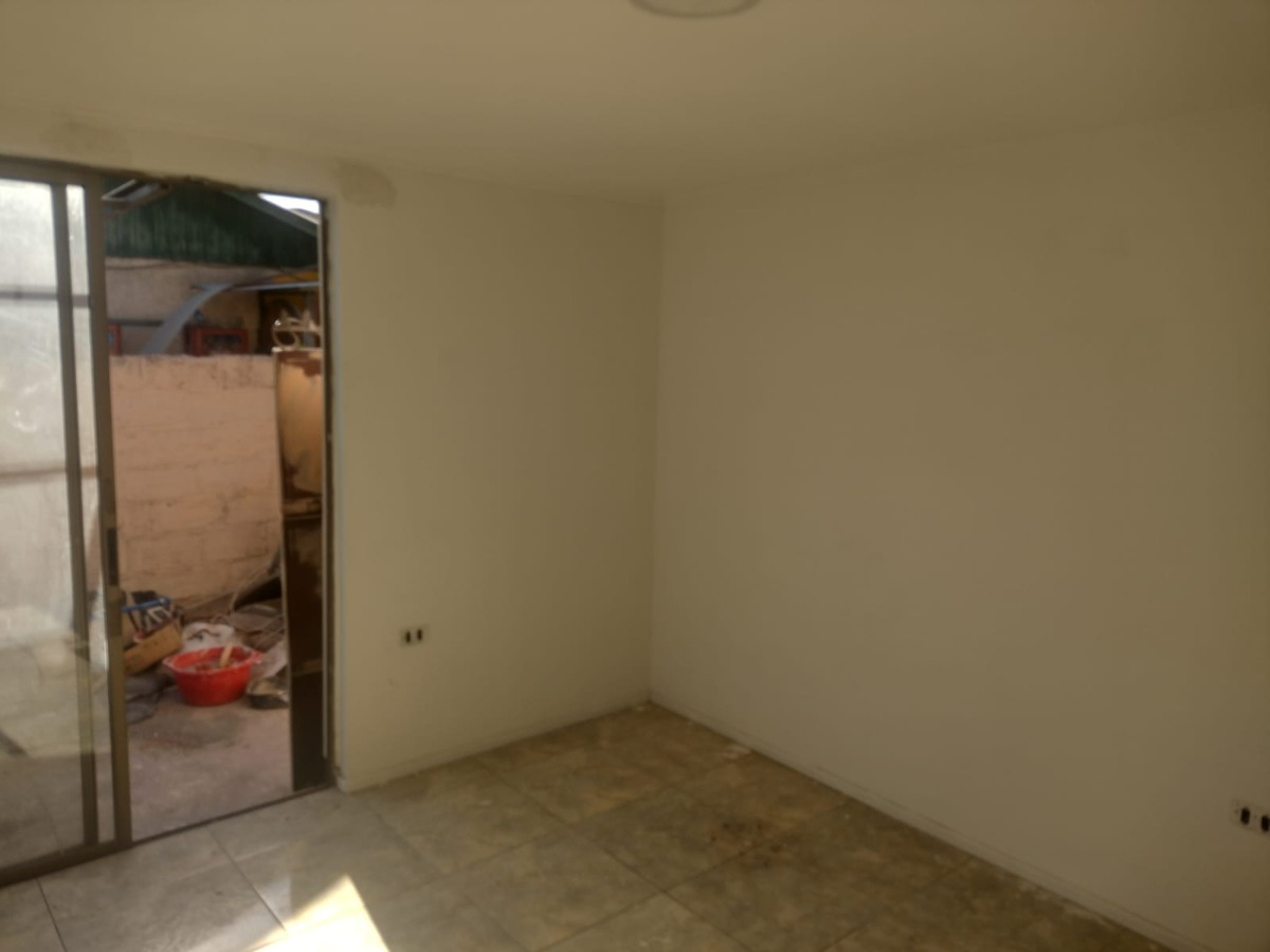 Venta Casa NP 3D en suite 1B 4E Villa Los Jard&iacute;nes - Villa Los Presidentes - &Ntilde;u&ntilde;oa