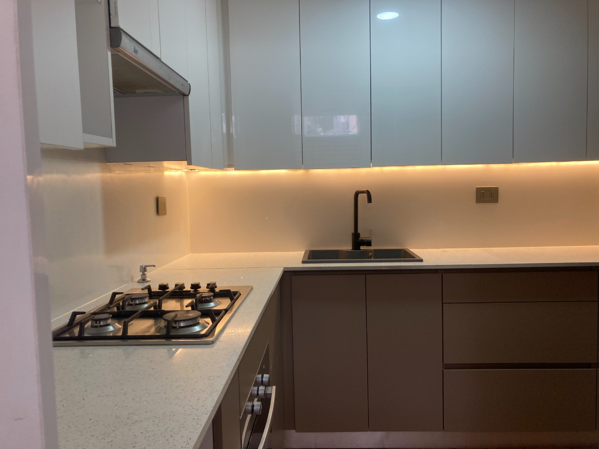 Arriendo Departamento NP 3D en suite 2B 2E Vaticano - Las Condes