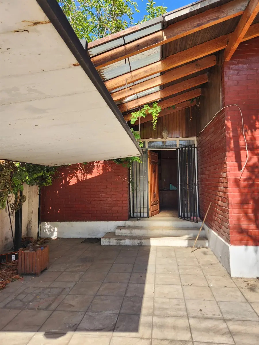 Venta Casa 8D 4B 3E 2B In&eacute;s de Su&aacute;rez - Providencia