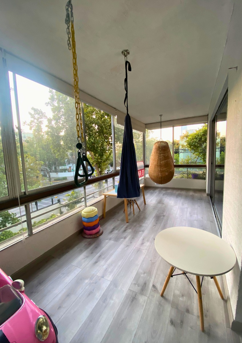 Venta Departamento NP 5D en suite Walk-in cl&oacute;set 4B 1E  - Providencia