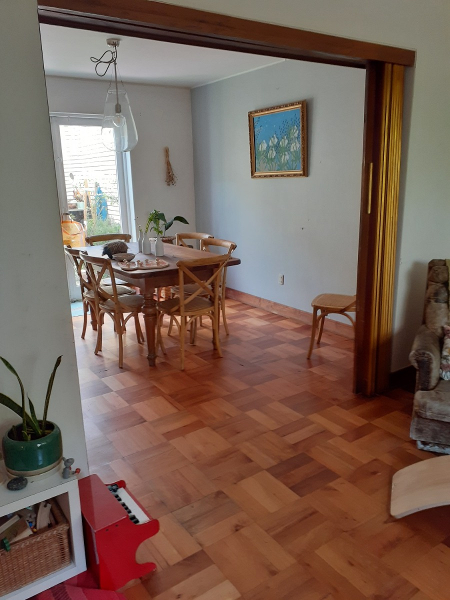 Arriendo Casa NO 4D 3B 1E 1B Barrio El Golf - Las Condes