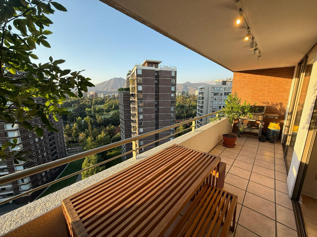 Arriendo Departamento NP 1D en suite Walk-in cl&oacute;set 1B 1E 1B Barrio El Golf - Las Condes