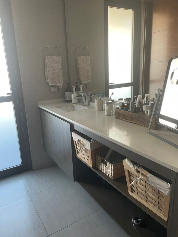 Arriendo Departamento 3D 3B 2E 1B Alto Las Condes - Las Condes