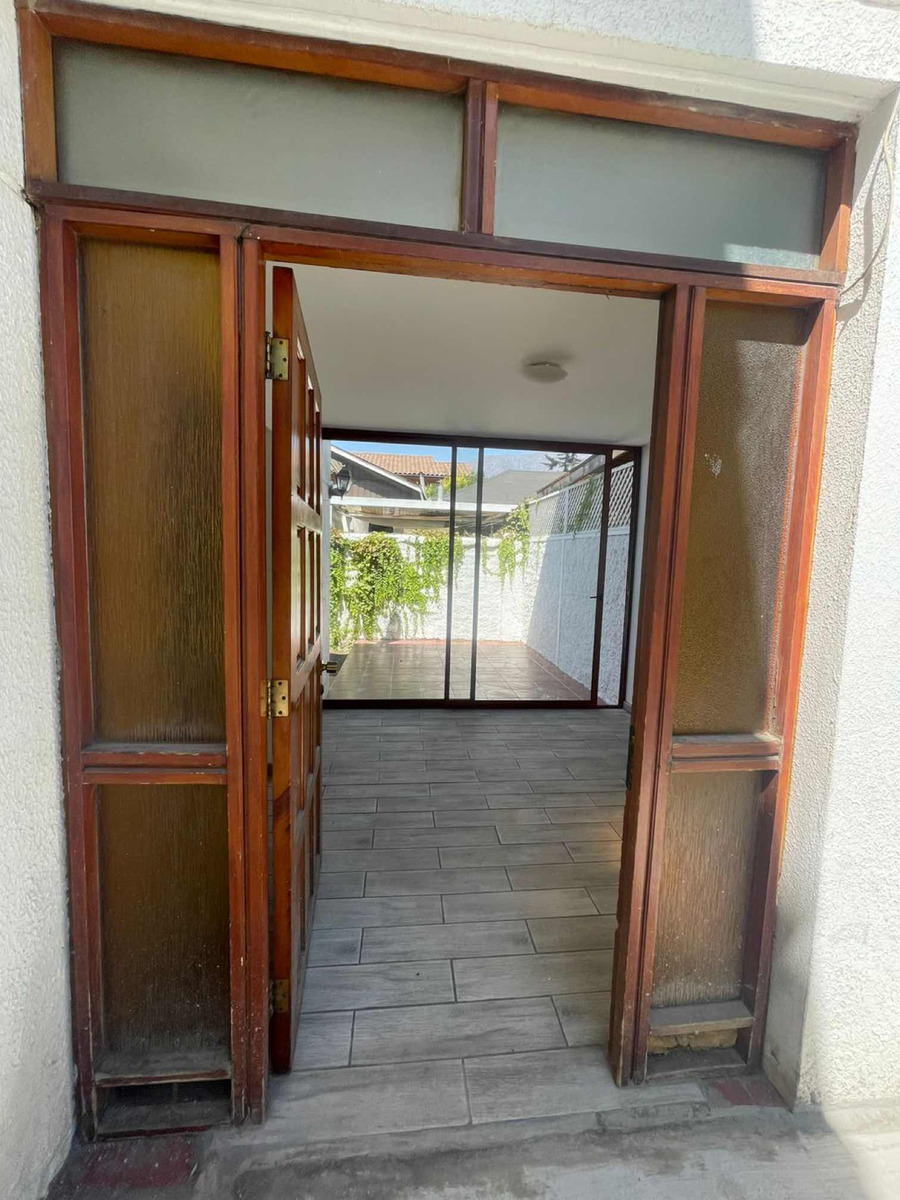 Arriendo Casa 3D 2B 1E Pepe Vila - La Reina