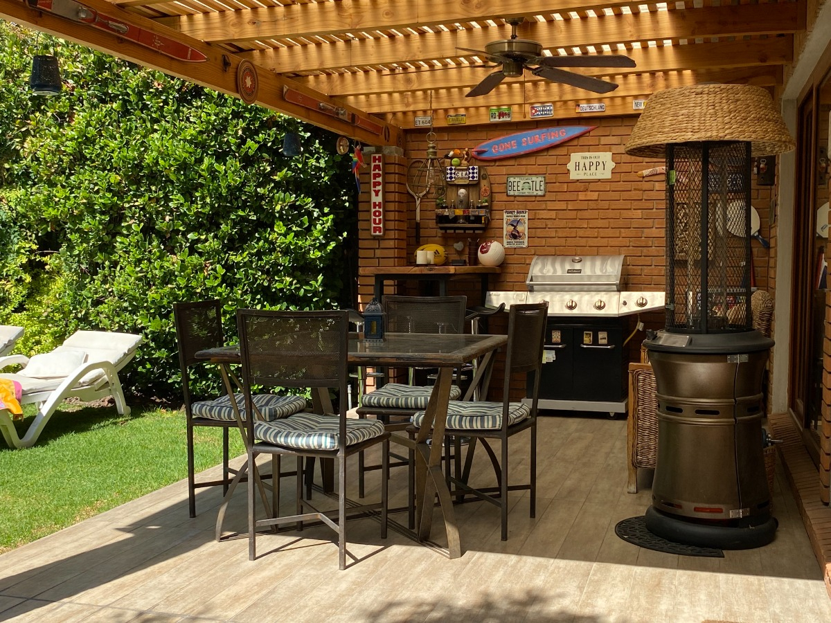 Venta Casa NO 3D en suite Walk-in cl&oacute;set 3B 2E 1B El Huinganal - Lo Barnechea