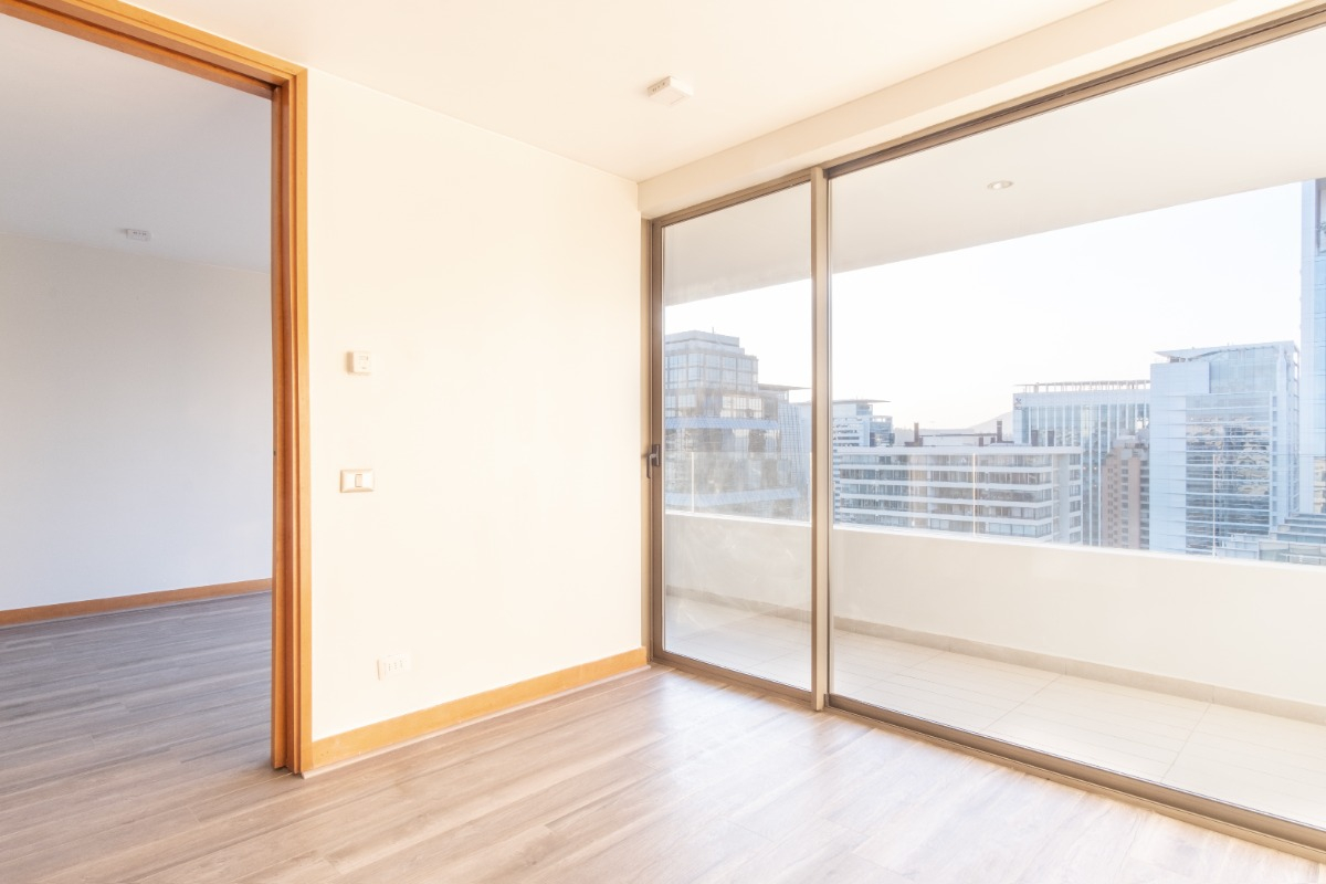 Arriendo Departamento NO 1D en suite Walk-in cl&oacute;set 1B 1E Barrio El Golf - Las Condes