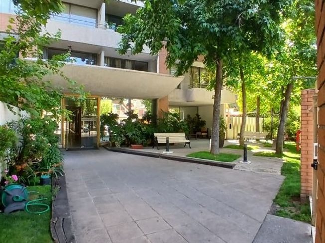 Venta Departamento SP 2D en suite Walk-in cl&oacute;set 2B 1E 1B Plaza Ega&ntilde;a - &Ntilde;u&ntilde;oa