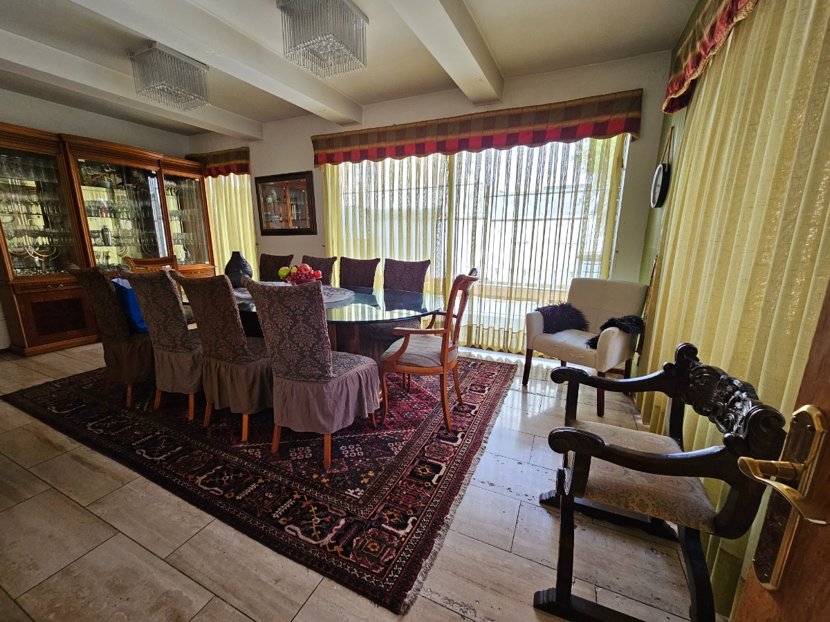 Venta Casa O 5D en suite Walk-in cl&oacute;set 7B 9E 2B Los Dominicos - Las Condes