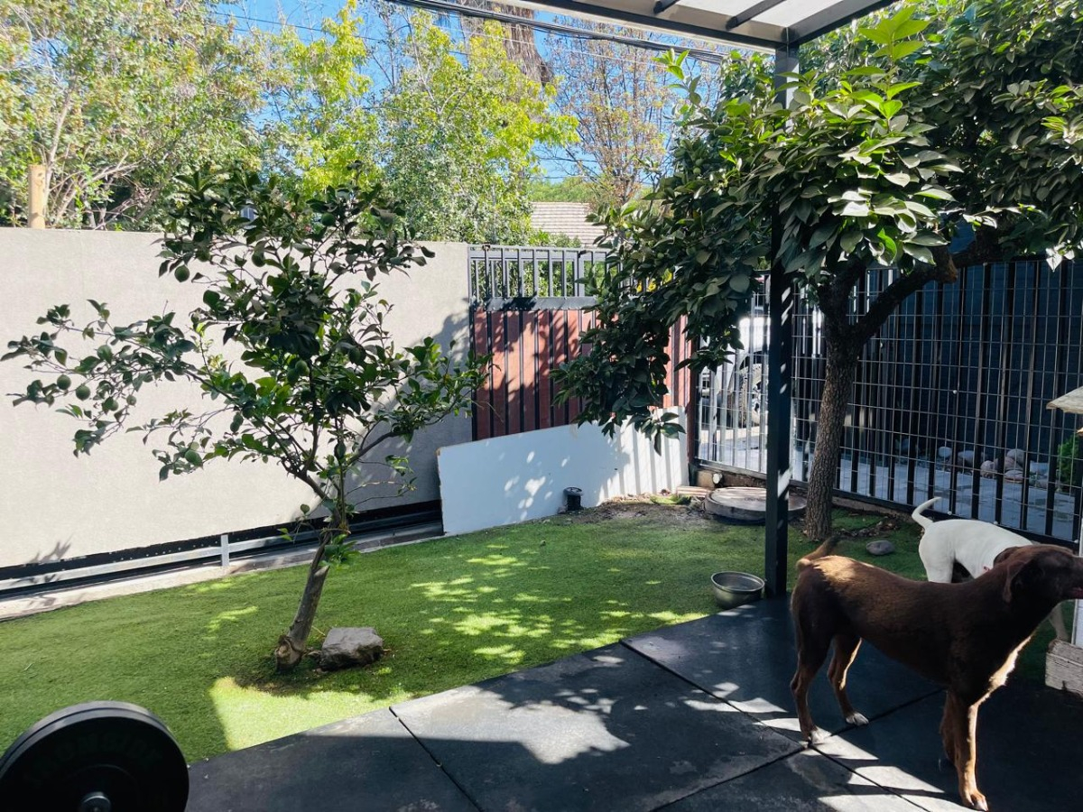 Venta Casa NO 3D 3B 2E 1B Los Dominicos - Las Condes