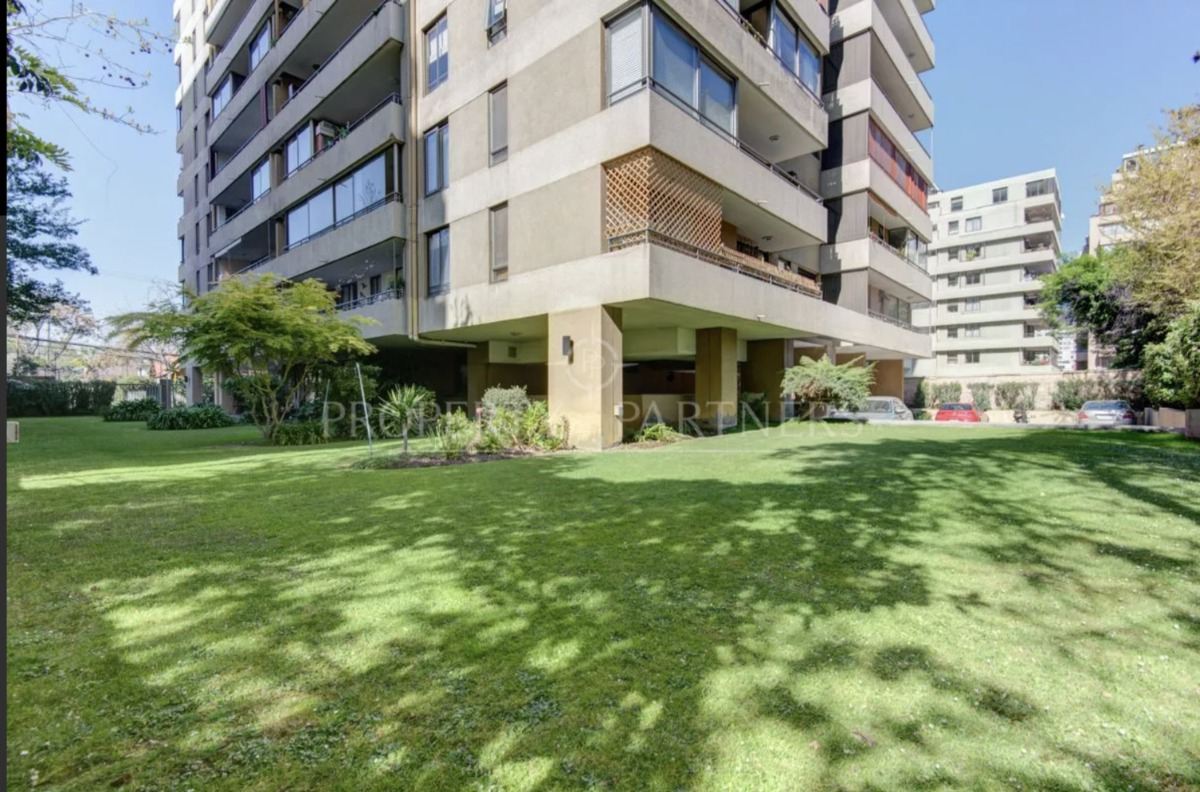 Venta Departamento O 2D en suite 2B 1E 1B Vaticano - Las Condes