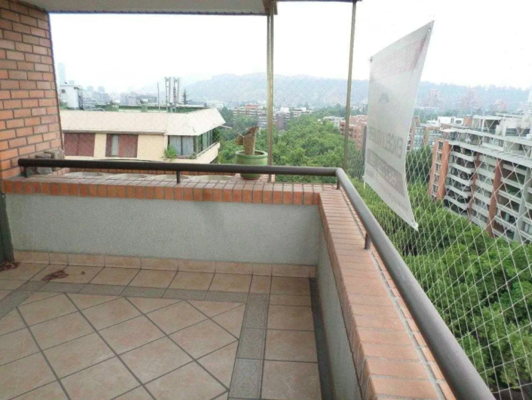 Venta Departamento Nor-Poniente 4D en suite 4B 2E 1B Jard&iacute;n Del Este - Vitacura