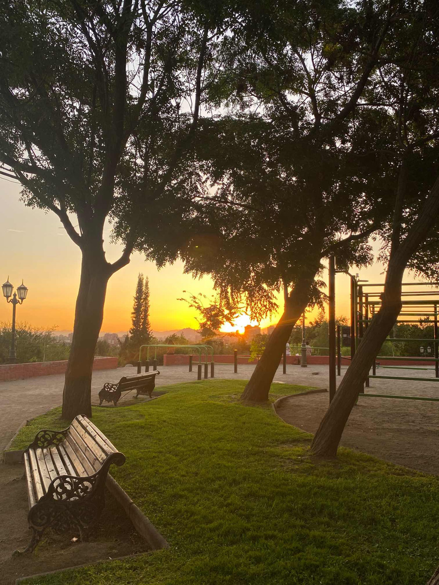 Venta Casa 5D 4B 1E Los Dominicos - Las Condes