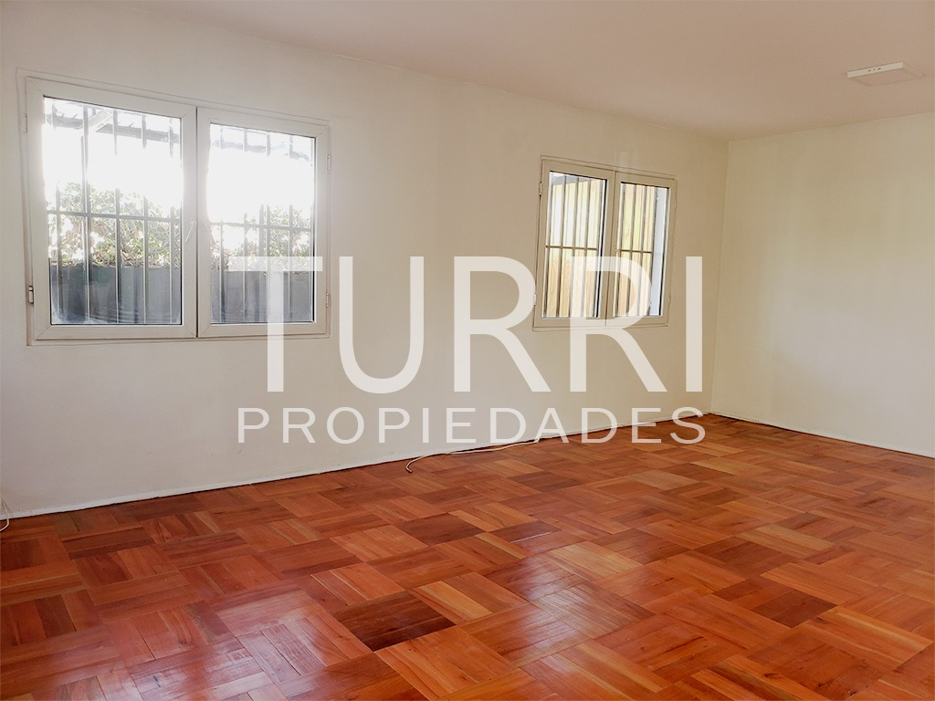 Arriendo Casa O 4D 3B 2E Metro Escuela Militar - Las Condes