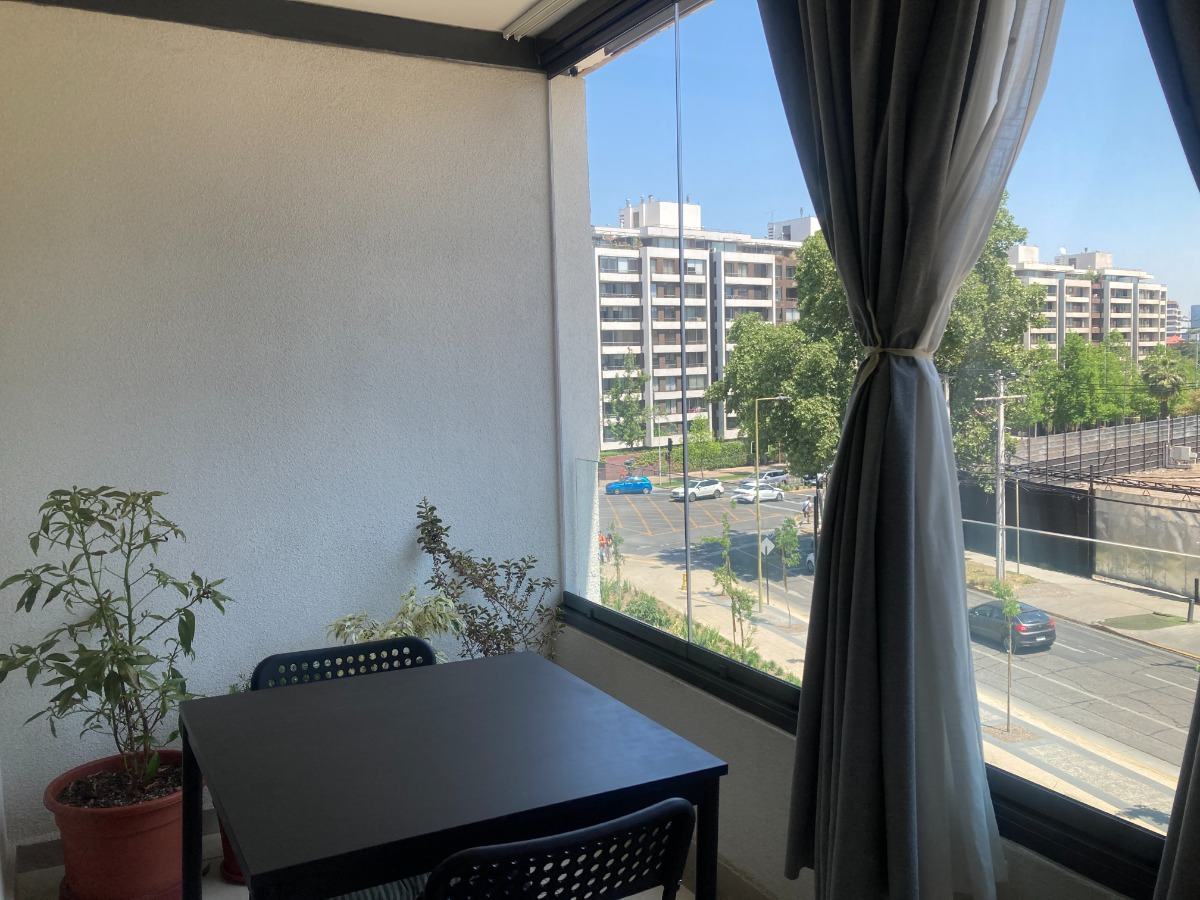 Arriendo Departamento P 1B 1E Metro Hernando de Magallanes - Las Condes