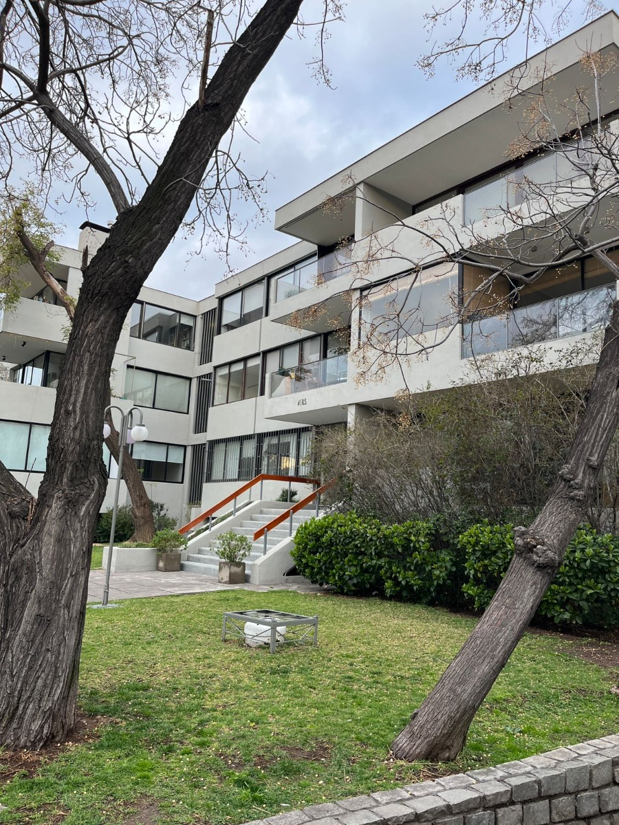 Arriendo Departamento N 4D 3B 1E 1B Barrio El Golf - Las Condes