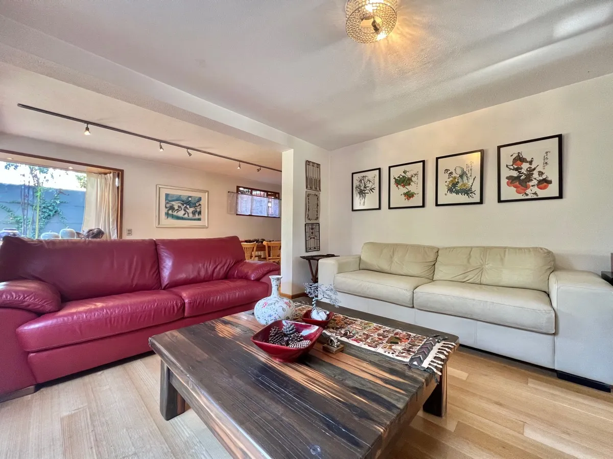 Venta Casa NO 4D 4B 4E 1Bd Borde R&iacute;o - Casa Piedra - Vitacura