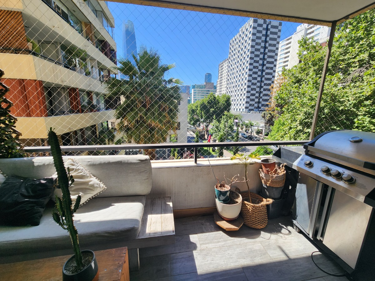 Venta Departamento O 3D en suite 2B 1E 1B Metro Tobalaba - Mall Costanera - Providencia