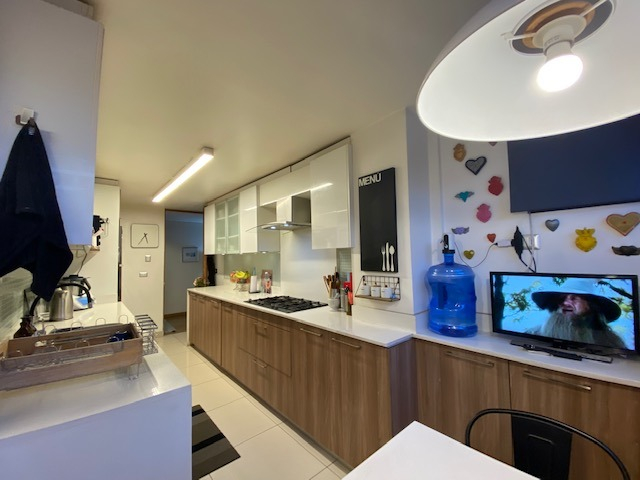 Venta Departamento NO 4D en suite 3B 2E 1B Metro Escuela Militar - Las Condes