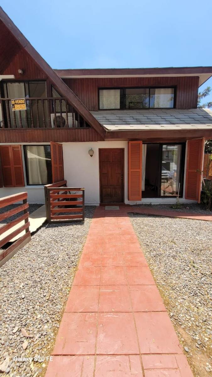 Arriendo Casa 4D Metro Hernando de Magallanes - Las Condes