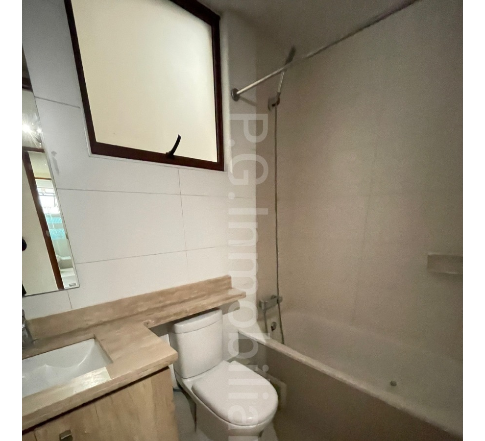 Venta Departamento NO 4D en suite Walk-in cl&oacute;set 3B 2E 3B Los Leones - Providencia