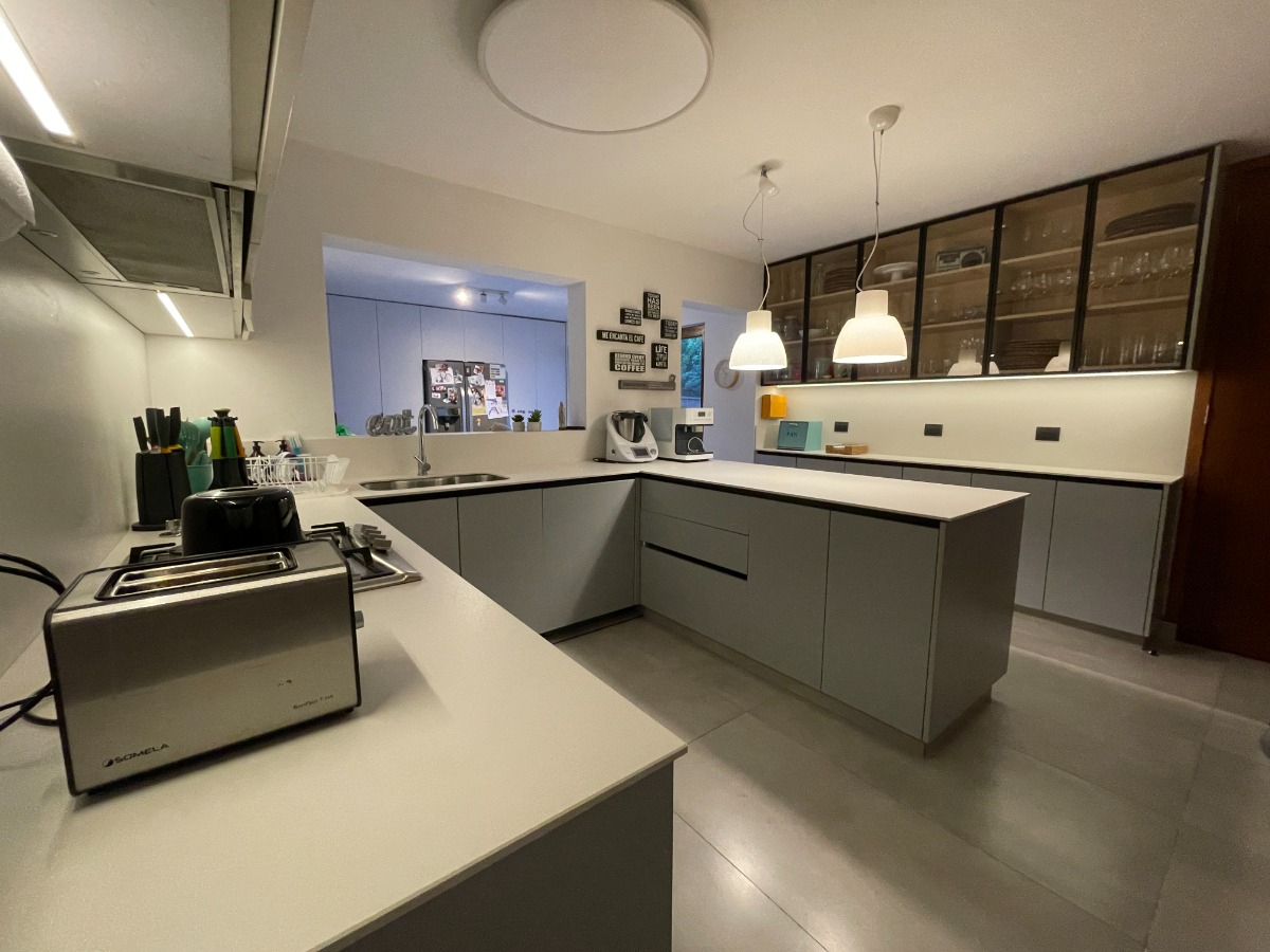 Venta Casa NP 4D en suite Walk-in cl&oacute;set 4B 3E 1B San Carlos de Apoquindo - Las Condes