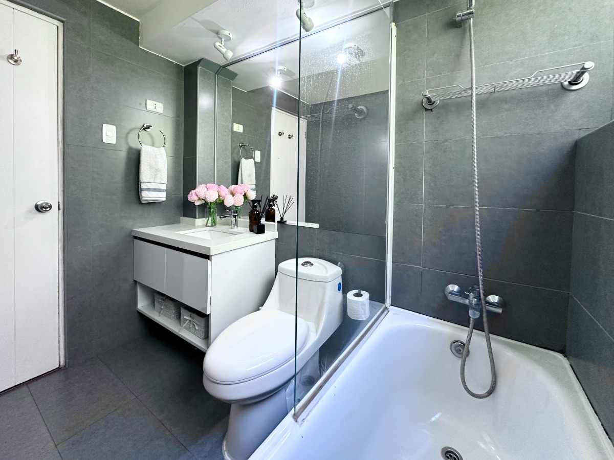 Arriendo Departamento NOSP 2D en suite 2B 1E 1B Las Lilas - Providencia