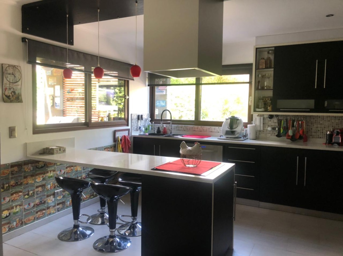 Venta Casa N 5D en suite Walk-in cl&oacute;set 5B 8E 1B Chicureo - Colina