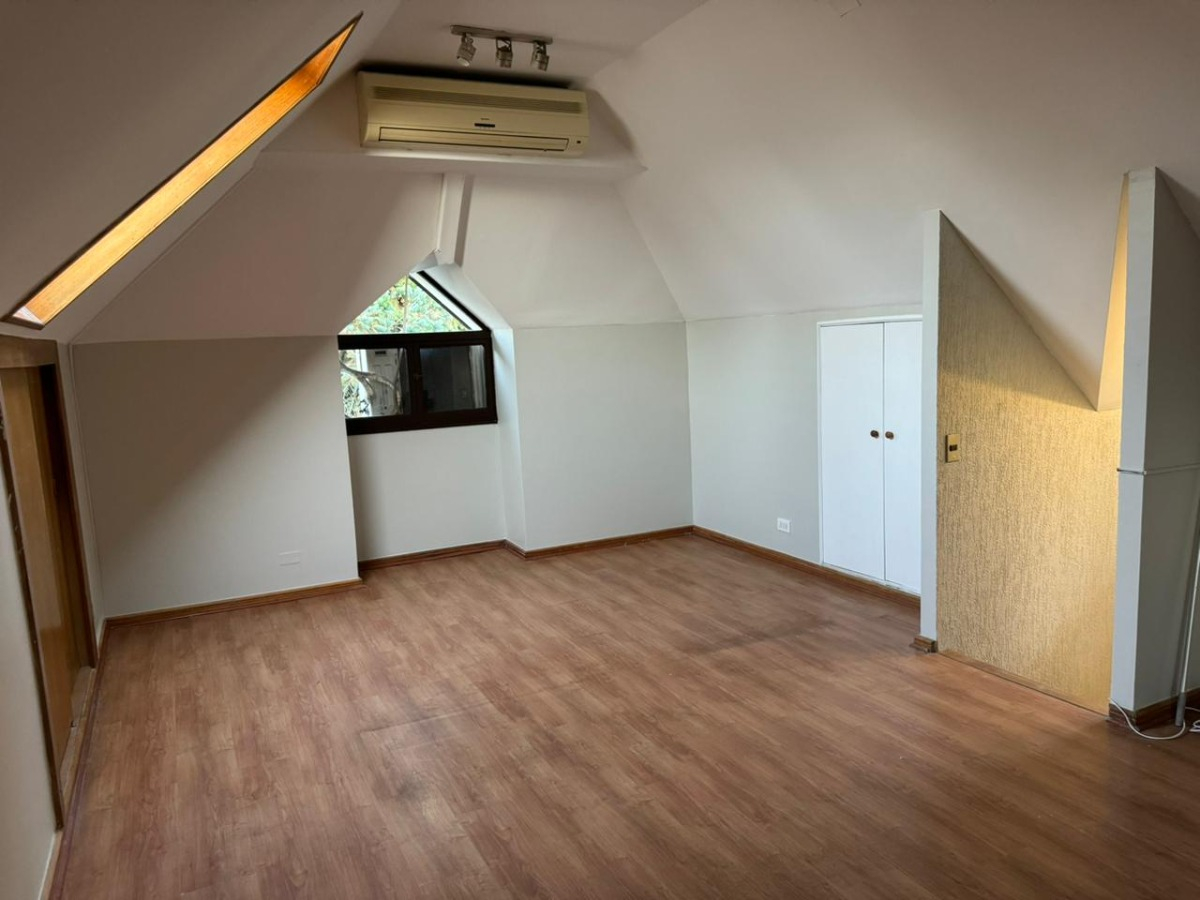 Arriendo Casa 5D San Carlos de Apoquindo - Las Condes