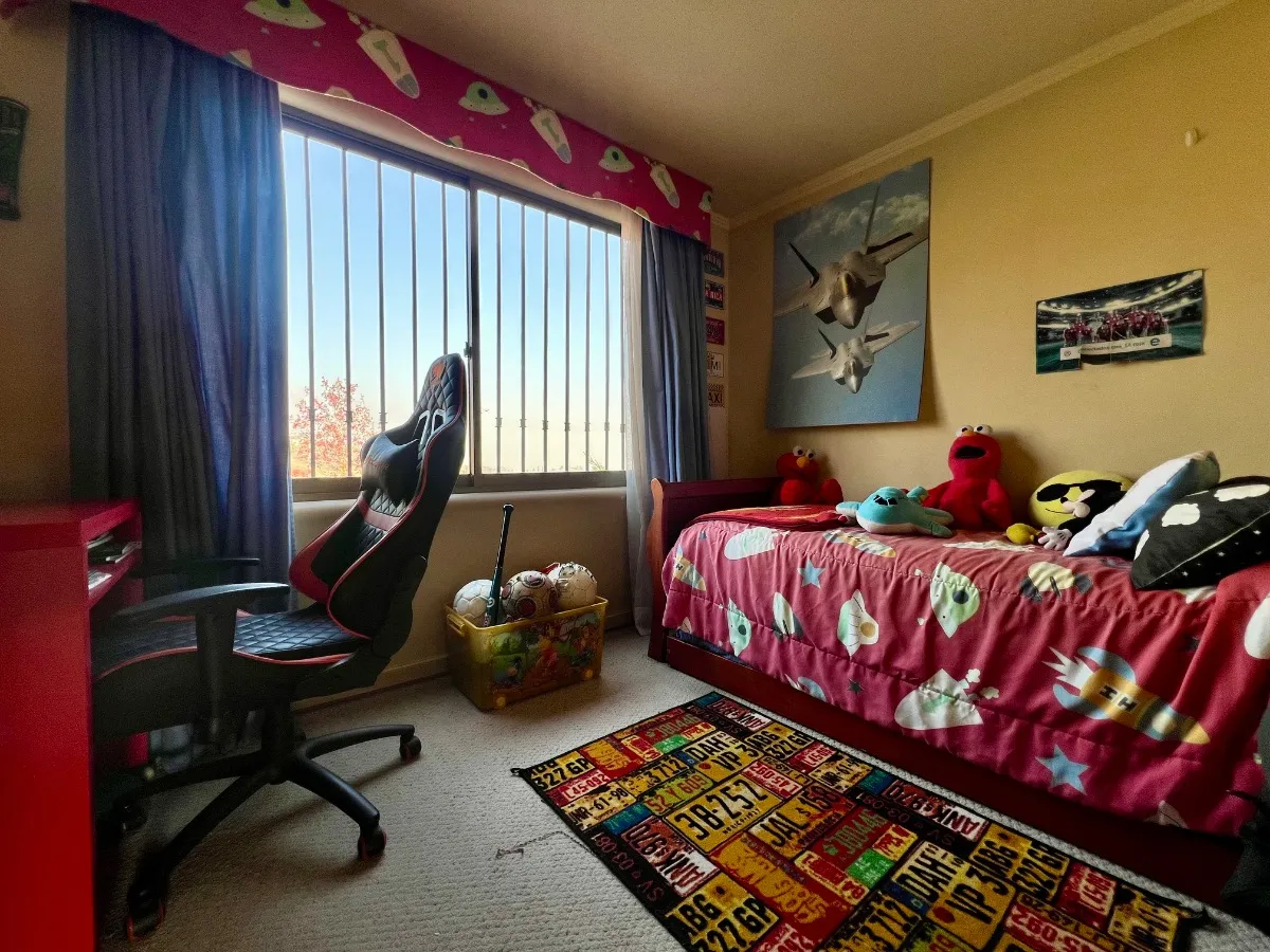 Venta Casa NO 5D WI cl&oacute;set Suite 4B 2E 1Bd La Dehesa - Lo Barnechea