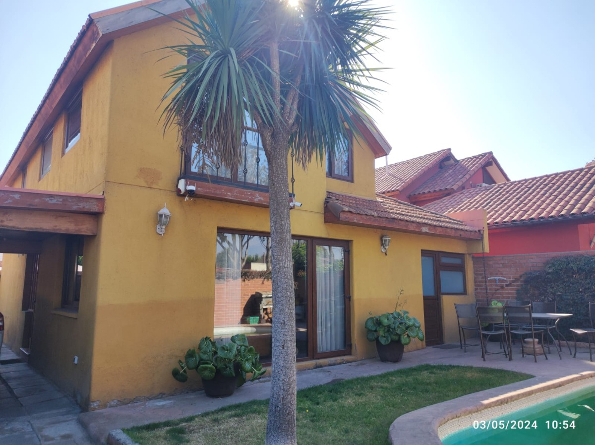 Venta Casa S 5D en suite 3B 3E 1B Parque Padre Alberto Hurtado - Las Condes