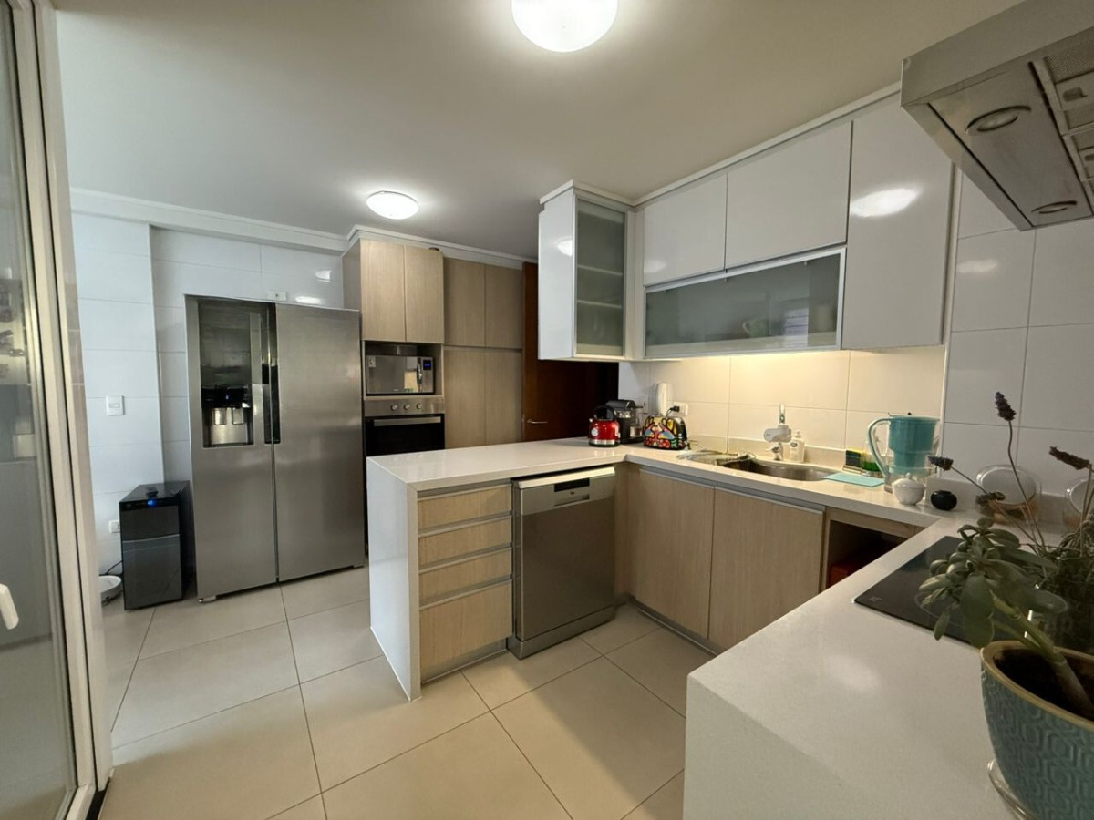 Arriendo Departamento NP 3D en suite Walk-in cl&oacute;set 4B 2E Tabancura - Vitacura