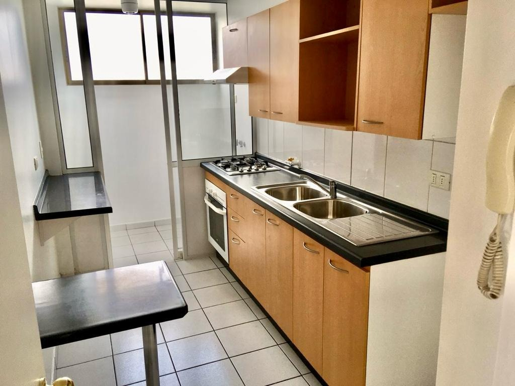 Venta Departamento NO 3D en suite Walk-in cl&oacute;set 2B 1E 1B Estadio Nacional - &Ntilde;u&ntilde;oa